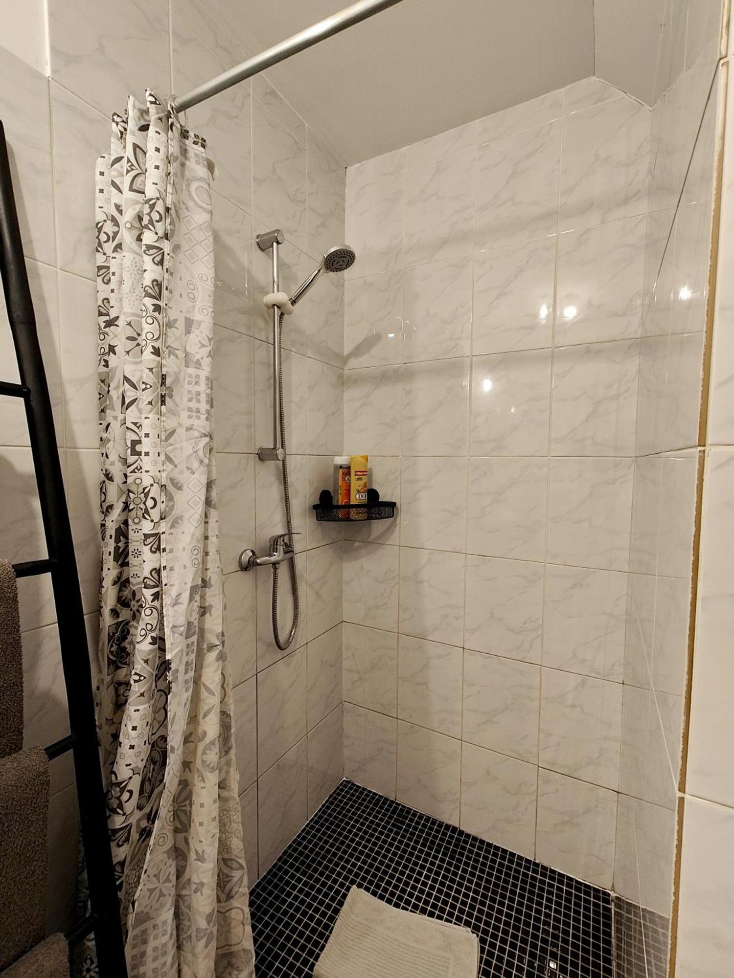 Crezilles Hotes Szoba fotó