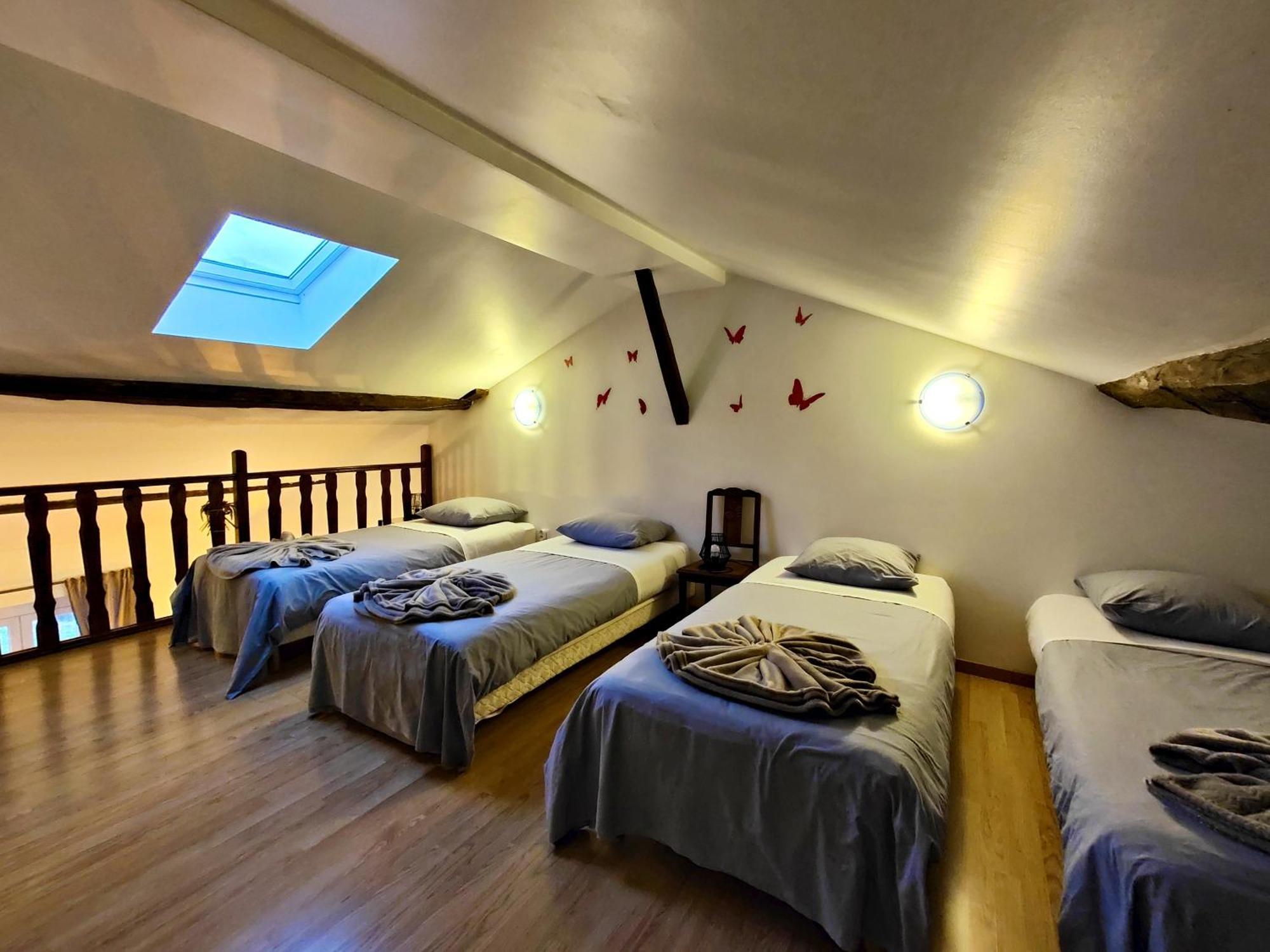 Crezilles Hotes Kültér fotó
